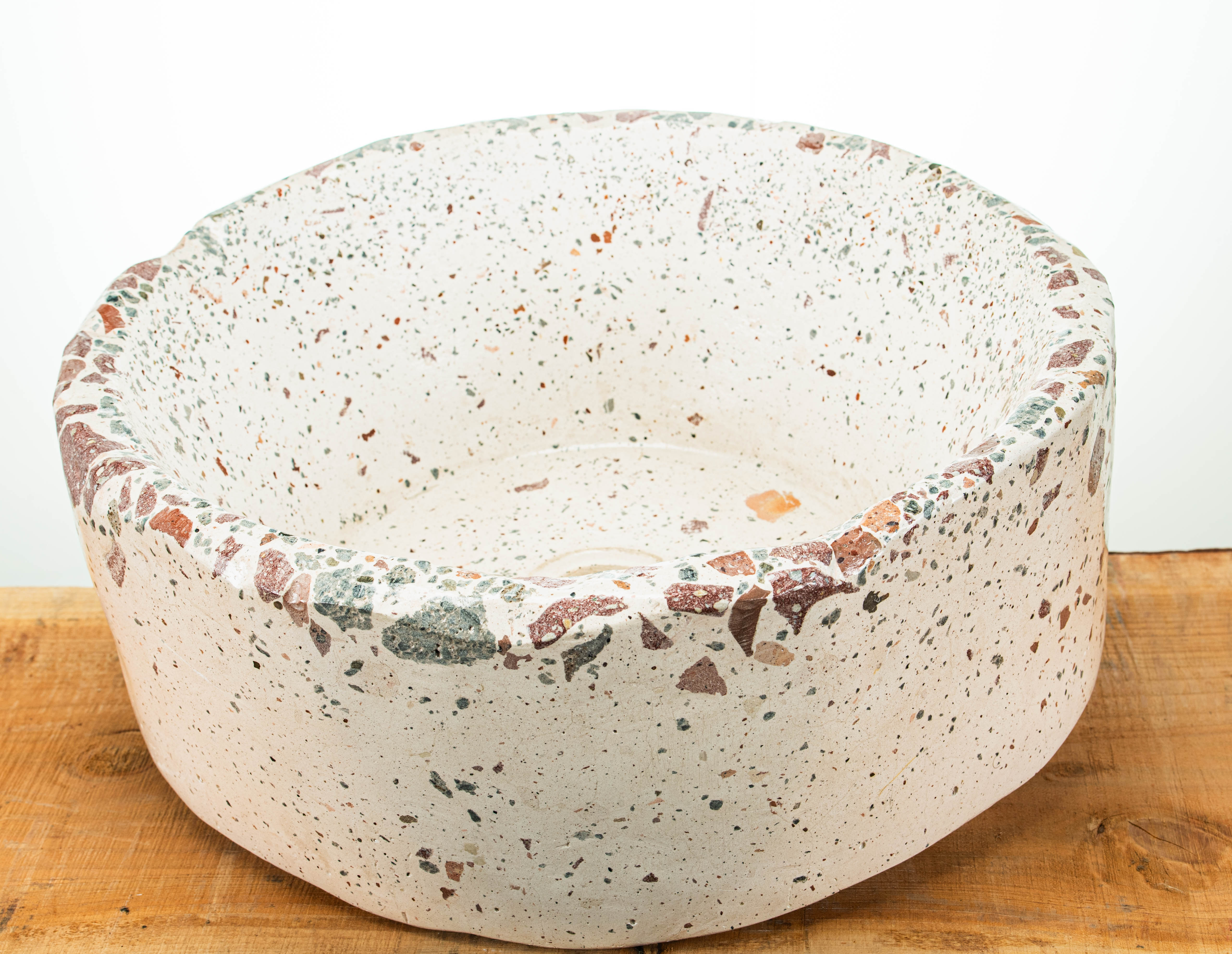 Kroods Basin - Angle 2